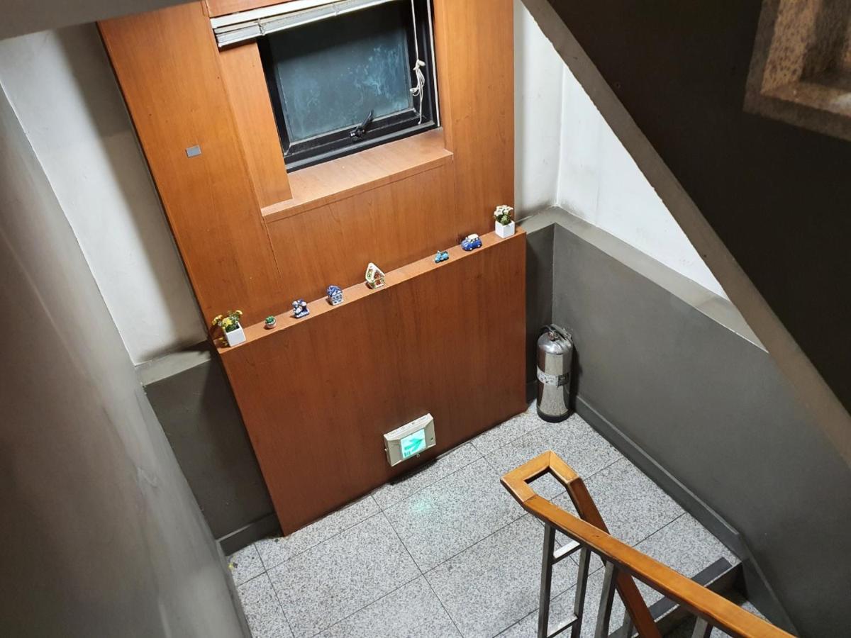 Dalgona Guesthouse Сеул Экстерьер фото
